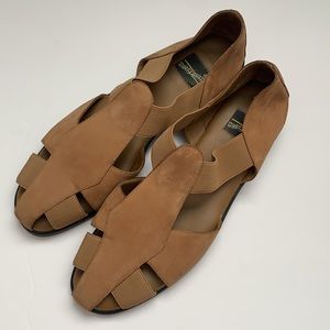 What’s What Sandals. Upper leather in brown color
